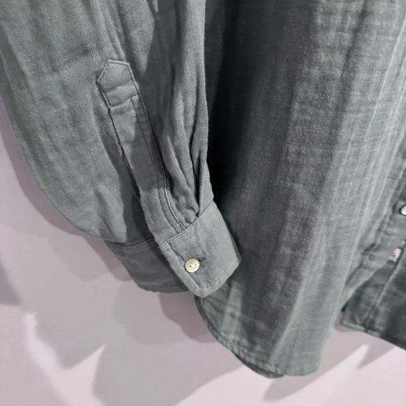 Rails Ellis Cotton Gauze Button Up Shirt in Aloe, Size S - Picture 8 of 13